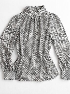 H&M Black Cream Abstract Print High Neck Blouse Size Medium